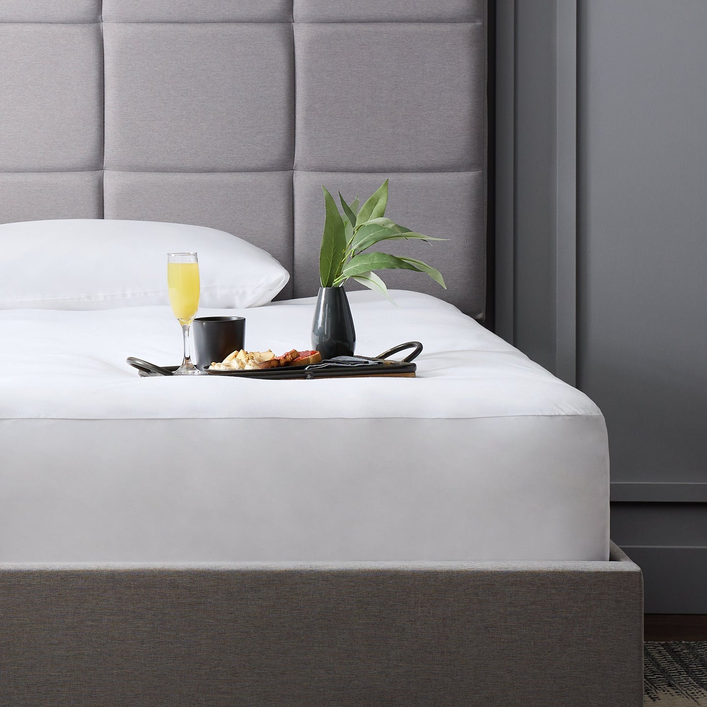 Prime Mattress Protector - detail view
