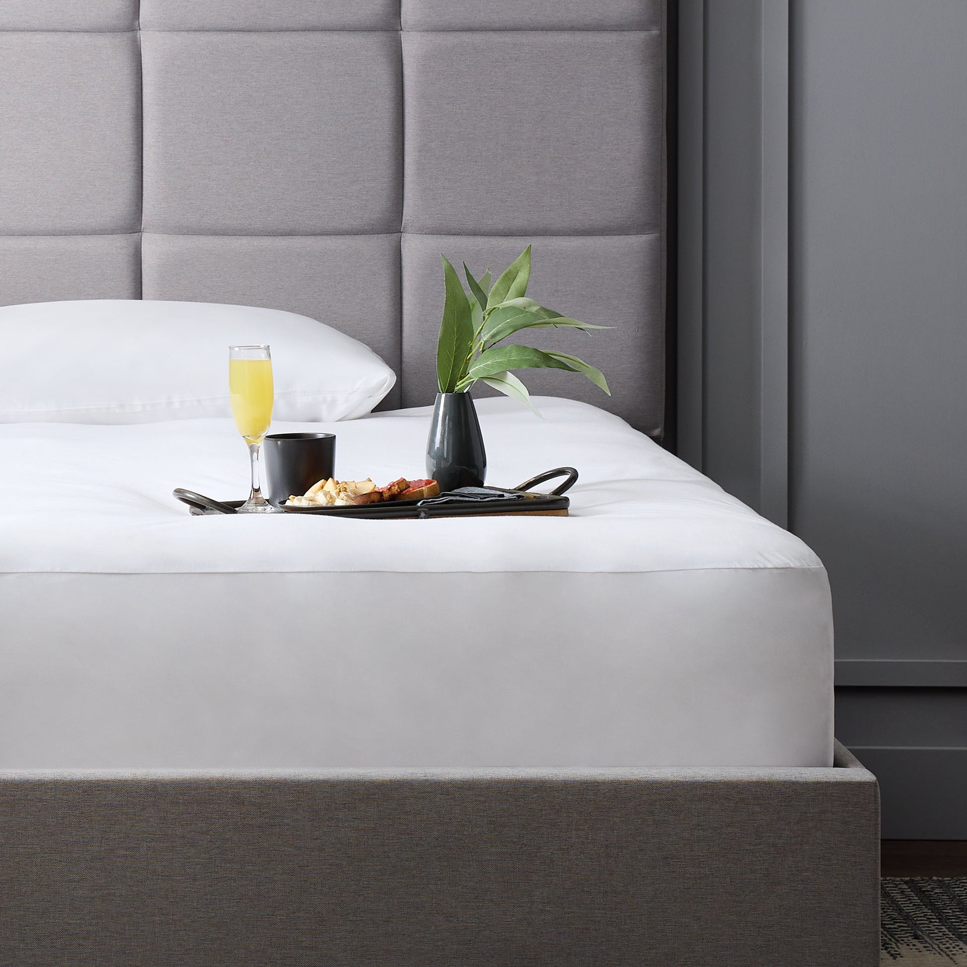 Prime Mattress Protector - detail view