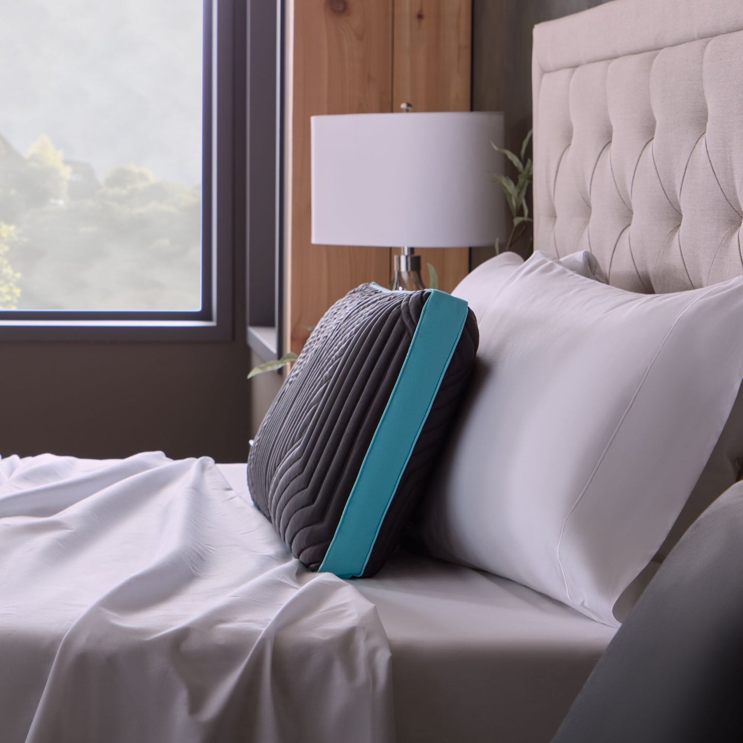 Ice Cloud CoolSync Pillow - detail view