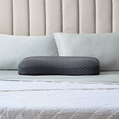 HexCurve Pillow + OmniPhase - detail view