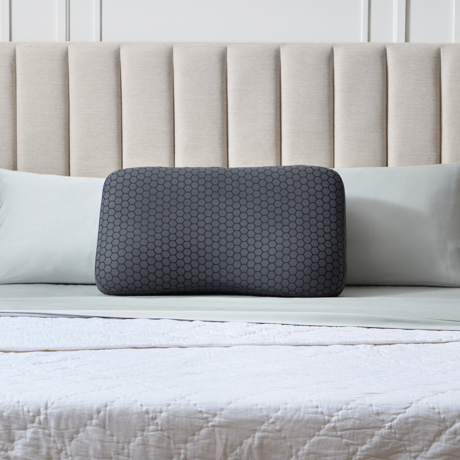 HexCurve Pillow + OmniPhase - angle view