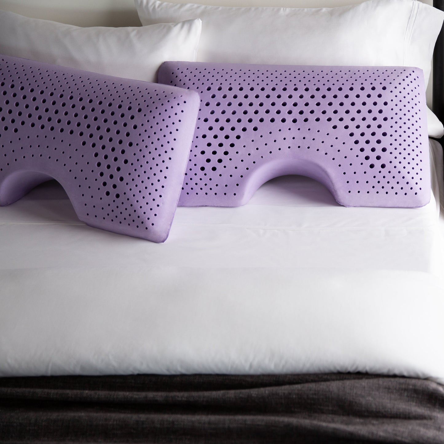 Shoulder Zoned Dough Pillow - lifestyle view