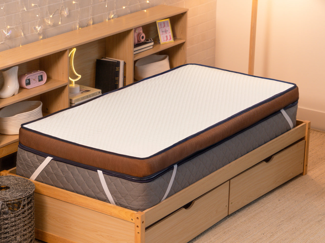 CopperFlex 401 Mattress Topper - angle view